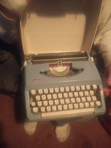 Vintage turquoise kmart deluxe - vintage,